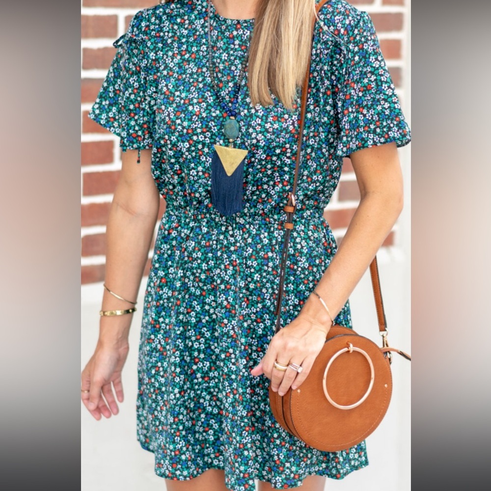 Popsugar Floral Lightweight dress with scrunch waist - size small